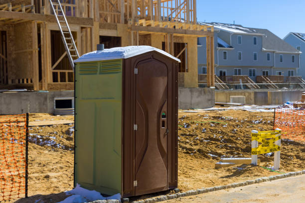 Best Porta potty rental near me  in Freeport, PA